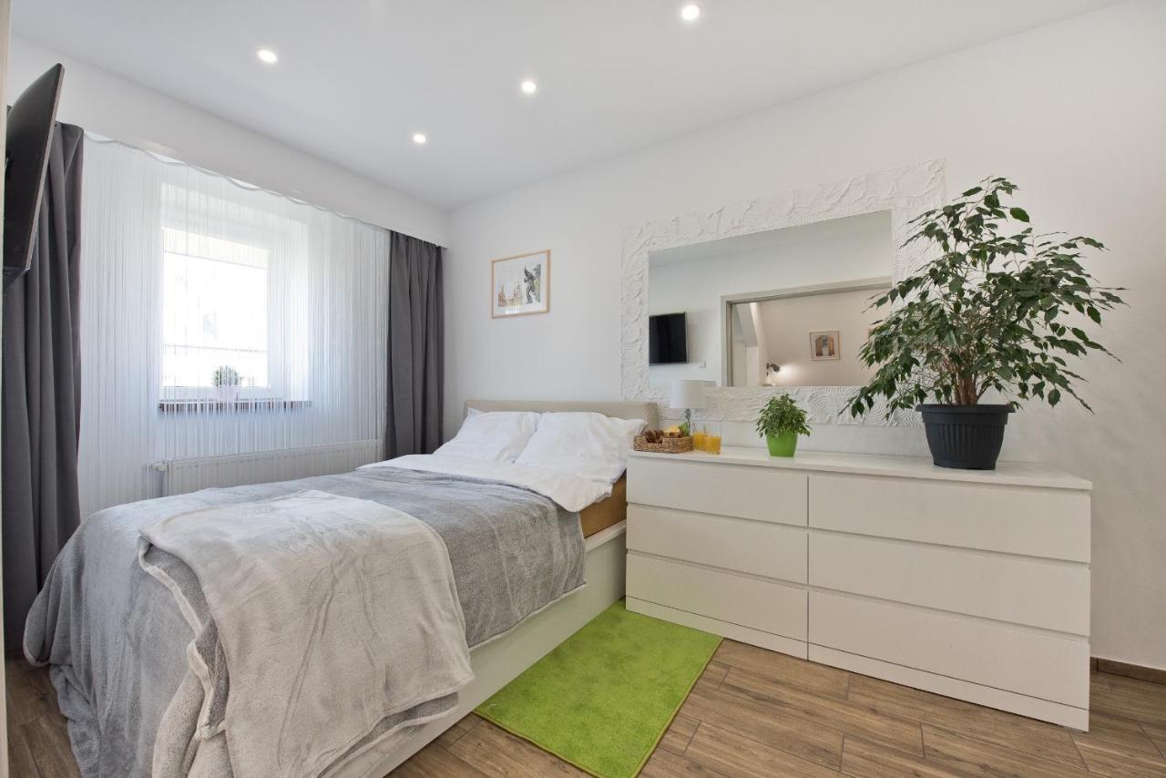 Apartament Centrum 3 Torun Luaran gambar